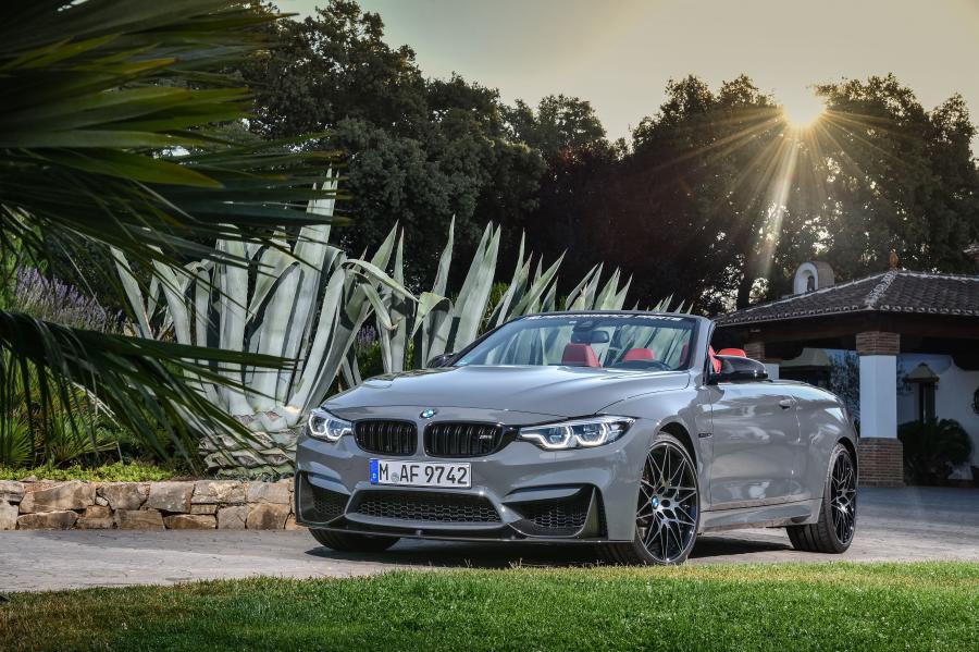  BMW M4 Convertible M Performance Parts (F83) 2017 года  (WW) (фото 1 из 9)